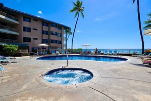 Pool - Enjoy Water's Edge Hale (Kailua-Kona)