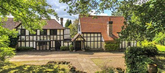 6 værelses bolig i East Grinstead