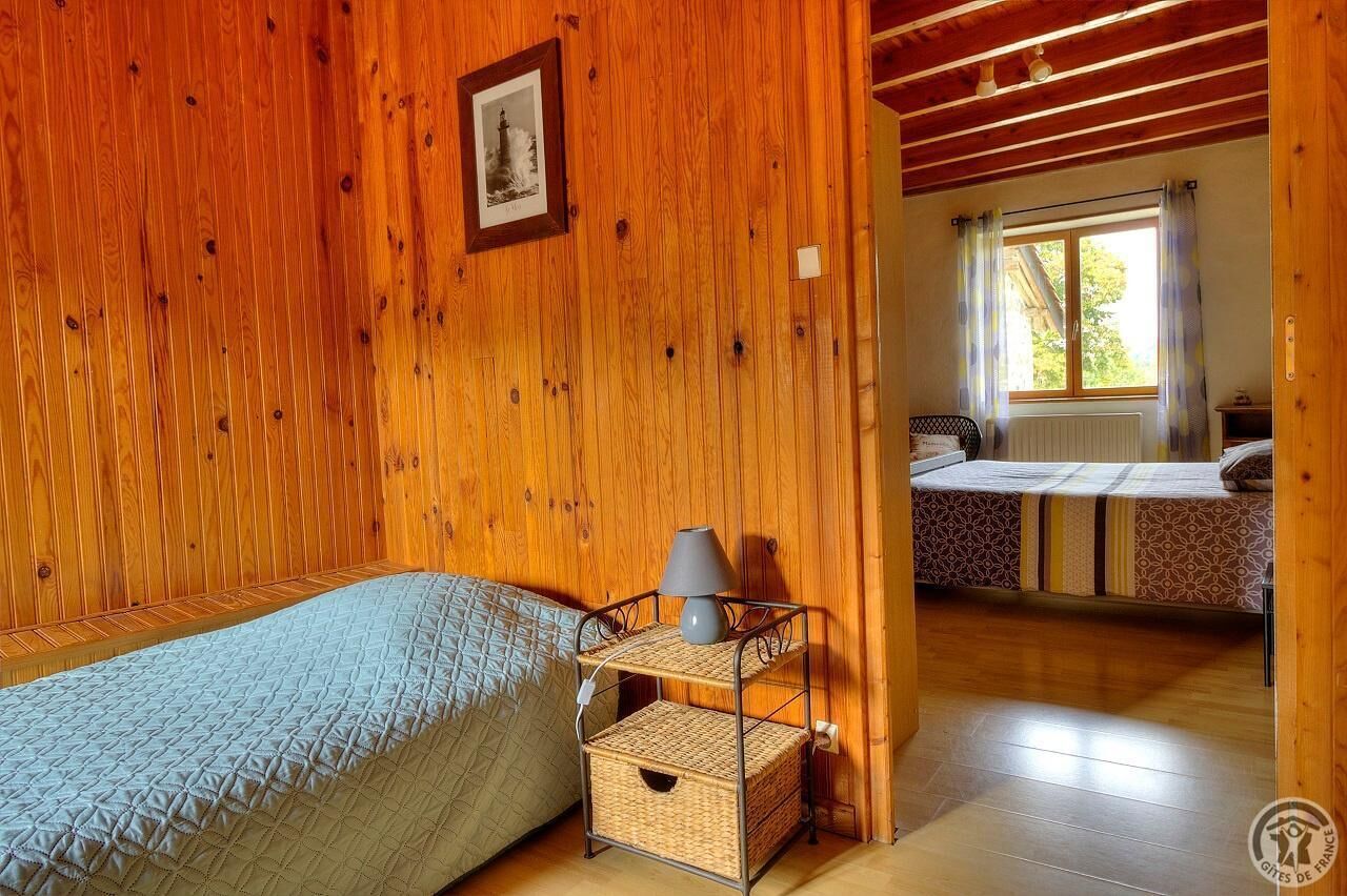 1 sovrum, resesäng och internet