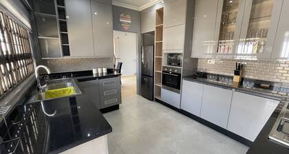 Cozy house , close to a lot of amenities