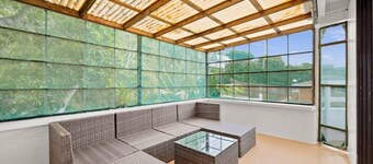 Driftwood Club - Ocean View, Hot Tub, Pet-Friendly