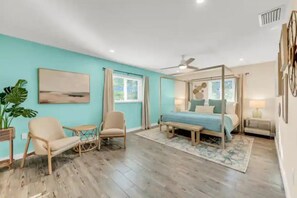 5 habitaciones, tabla de planchar con plancha, cuna de viaje y wifi