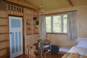 1 habitación, wifi gratis y ropa de cama