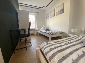 Basic Apartment, 3 Bedrooms