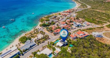 NEW Luxury 4BR Beachfront Villa w/ Infinity Pool