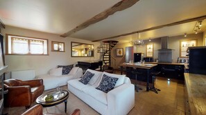 Télévision, cheminée