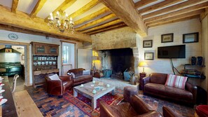 TV, fireplace, table football, stereo