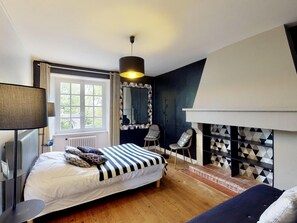 22 Schlafzimmer, Bügeleisen/Bügelbrett, Internetzugang