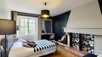 7 chambres, fer et planche à repasser, accès Internet