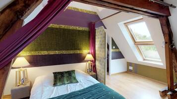 7 bedrooms, WiFi