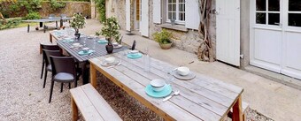 Voisine 15 people : jacuzzi, billard baby, 15min sea