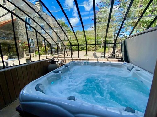 Duckfly 15pers : jacuzzi sauna, billard, 15min mer