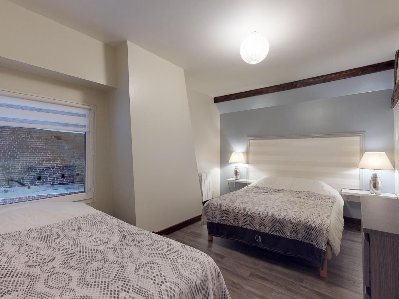 4 bedrooms, iron/ironing board, Internet