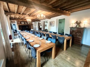 Dining - Maison dans une écurie 15 Pers idéale en famille (Talmas)