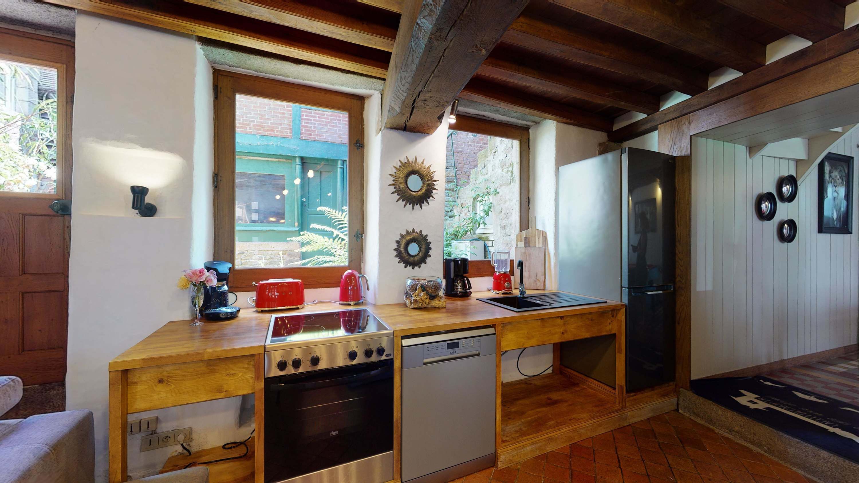 Refrigerador, microondas, horno y lavavajillas 