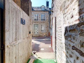 Property grounds - Cour du paradis 8 pers : billiards, baby, 30 min sea (Villedieu-les-Poêles)