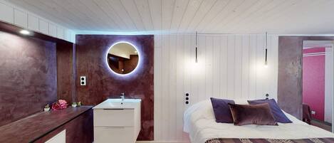 6 soverom, strykejern/-brett og wi-fi