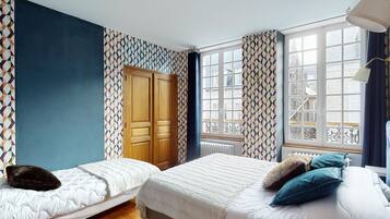 6 chambres, fer et planche à repasser, Wi-Fi