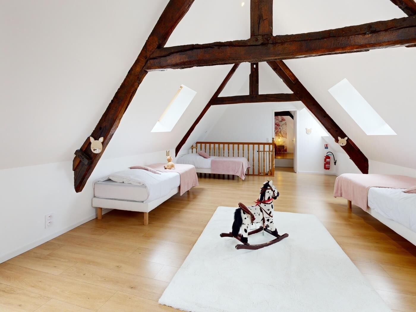 7 chambres, Wi-Fi