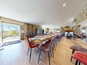 Dining - Moulin du Gast 35 people: unusual housing,jacuzzi sauna billiards (Noues de Sienne - Courson)