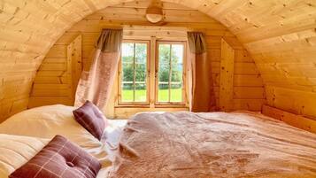 7 bedrooms, iron/ironing board, WiFi