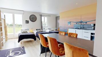 8 chambres, accĂšs Internet