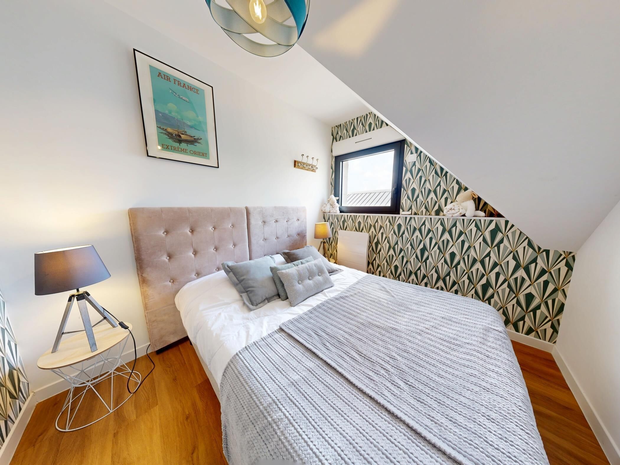 8 chambres, accès Internet