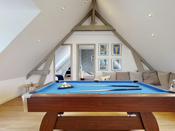 Spielezimmer