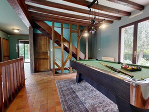Spielezimmer