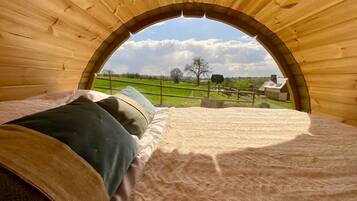 10 chambres, fer et planche à repasser, Wi-Fi