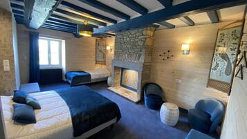 11 chambres, fer et planche à repasser, accès Internet