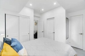 1 dormitori, planxa i posts de planxar, wifi gratuïta i roba de llit 