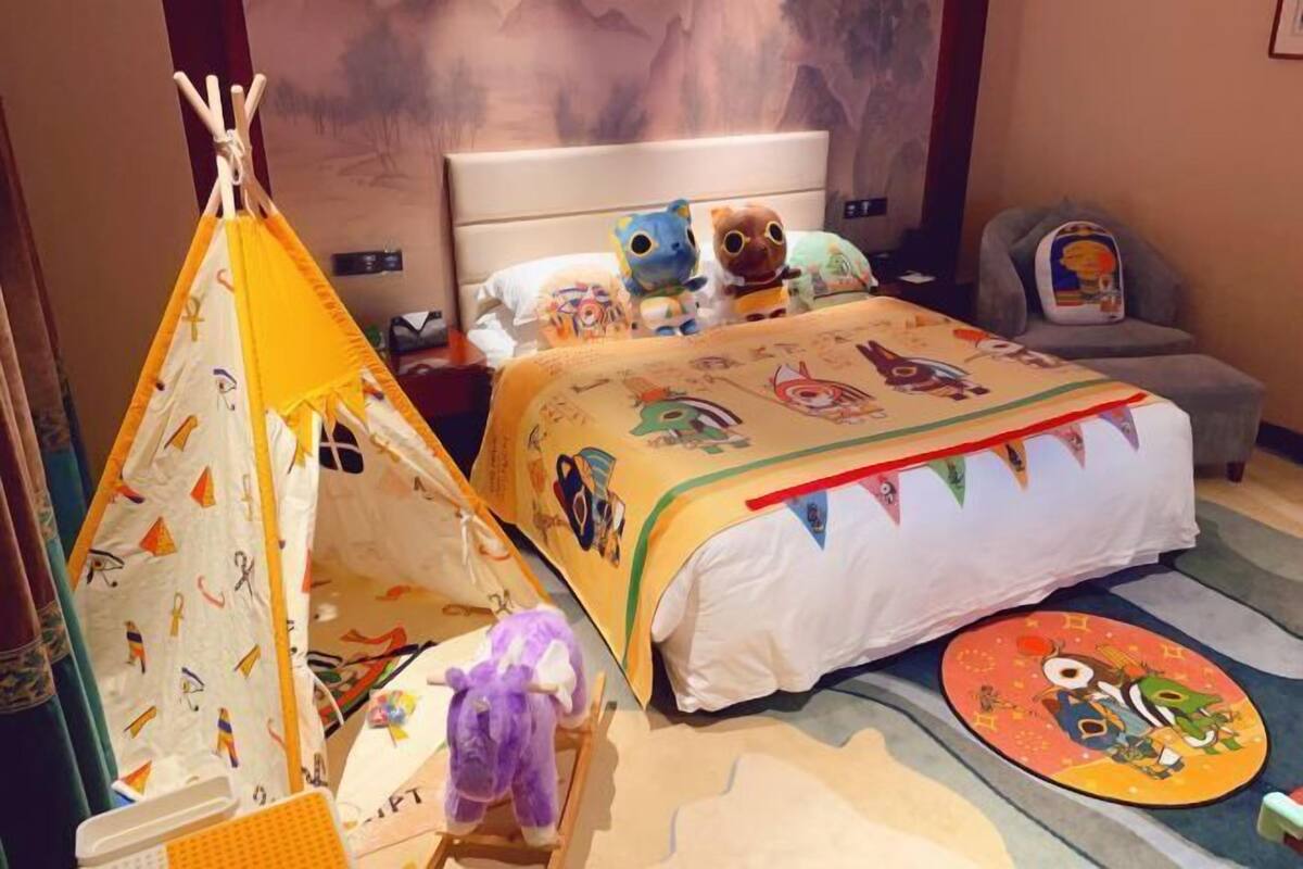 Cots/infant beds