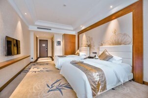 Cribs/infant beds