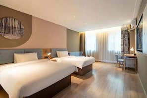 Unclassified image, 2 of 22, button - Homeinn Hotel·neo(Xiushanmen Square Store, Qiupu West Road) (Chizhou)