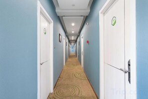 Unclassified image, 2 of 10, button - Preferred Hotel (Shanghai Sheshan) (Shanghai)