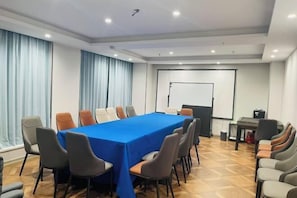 Meeting facility - YFT Hotel (Haichang South Road Yintaicheng Branch) (Haining)