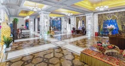 SI LU TIAN SHAN HOTEL