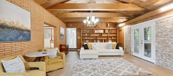 Welcome to The Henderson House! Great for large groups and commercial housing!