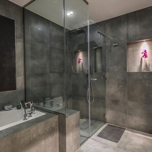 2 bedrooms - Elite LUX Holiday Homes - Luxe 2BR Stunning Burj Khalifa View Downtown Dubai (Dubai)