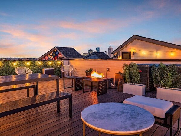 تناول الطعام بالخارج