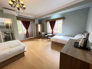 1 bedroom, soundproofing, free WiFi - Boudha Apart Hotel (Kathmandu)