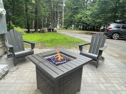 Cozy Long Pond Cottage: community access, private mooring & shared dock.