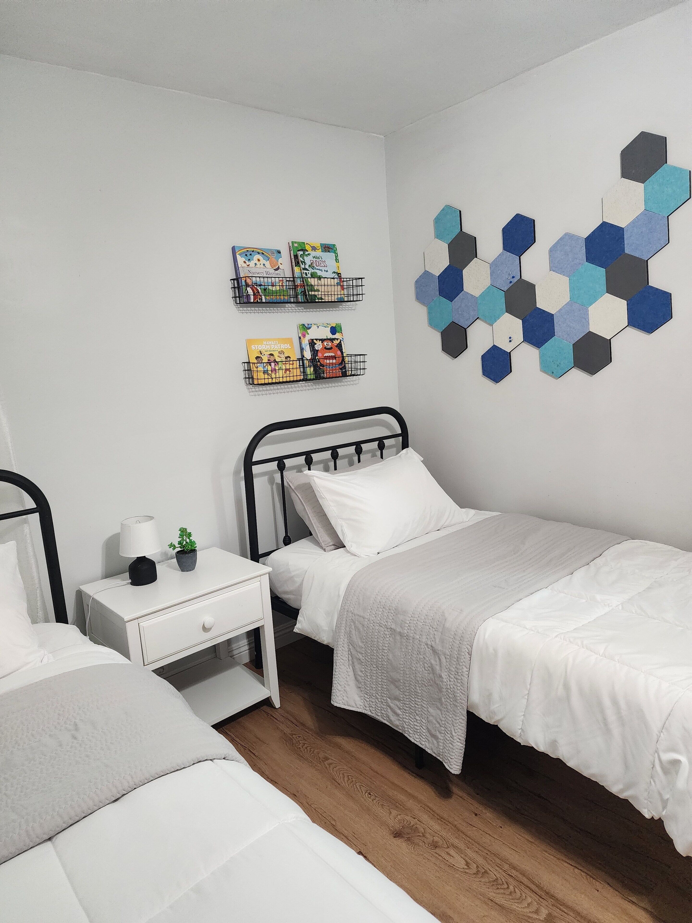 3 bedrooms, in-room safe, desk, iron/ironing board