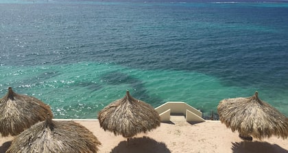 Little bit of Heaven Aruba - Beachfront Condo at Rodgers Beach