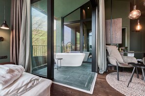 Deluxe Suite | Terrace/patio - FLORIS GREEN SUITES (Castelrotto)