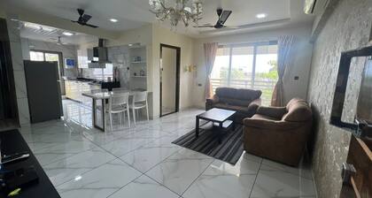 LUXURIOUS Two Bedroom Fully Furnished Apartment with Amazing Views on Hill Top.