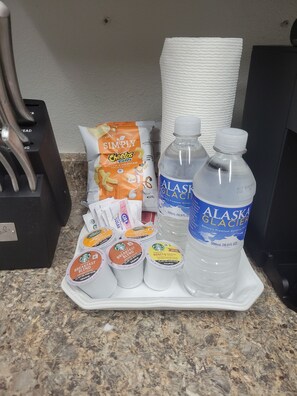Food and drink - Relaxing Midtown Suite With Self Check-in (Fairbanks)