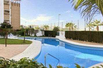 Holiday Home Swimming Pool