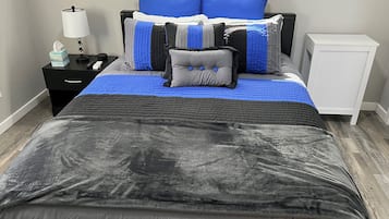 2 bedrooms, iron/ironing board, free WiFi, bed sheets